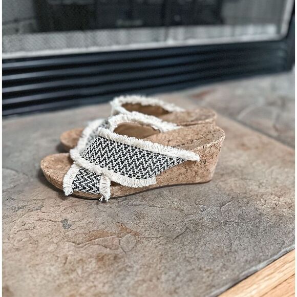 Lucky Brand slip on wedge heels - Picture 1 of 9